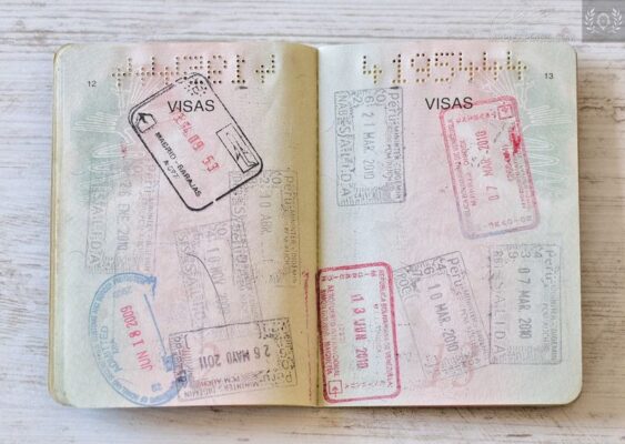 Peru  pre-biometric passport for sale 